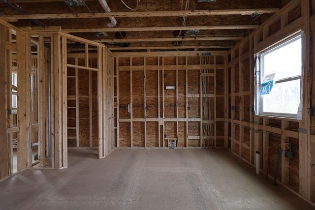 124 Ruby Road, Pataskala, OH 43062