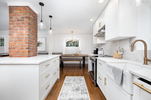 399 Auburn Street, Plymouth, MI 48170