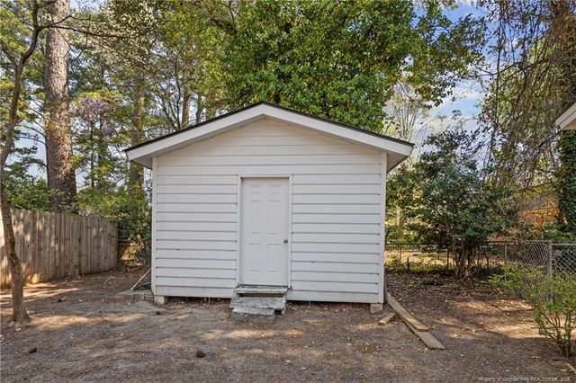 4196 Cliffdale Road, Fayetteville, NC 28303