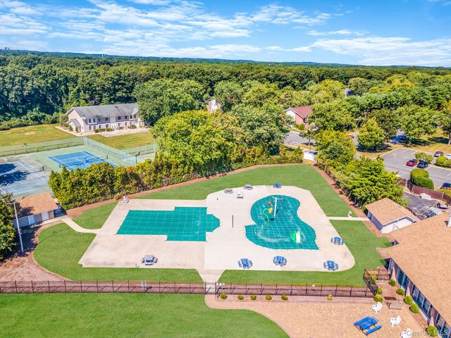 9 Kiowa Court 9, Coram, NY 11727