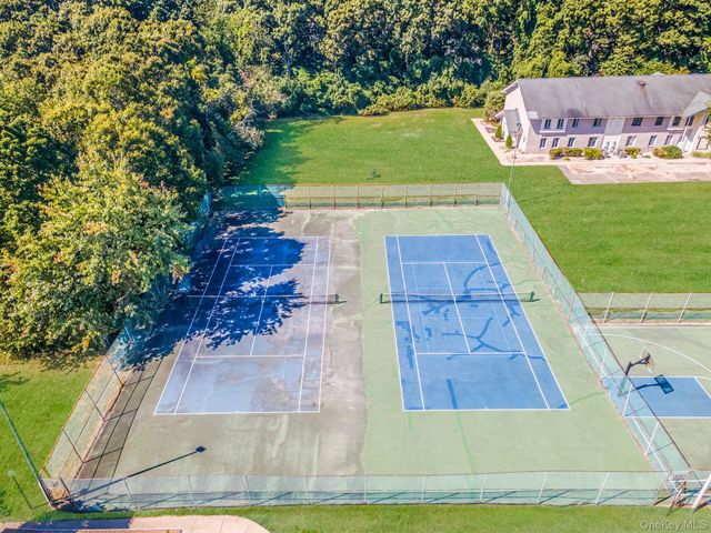 9 Kiowa Court 9, Coram, NY 11727