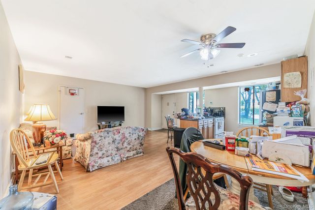 9 Kiowa Court 9, Coram, NY 11727