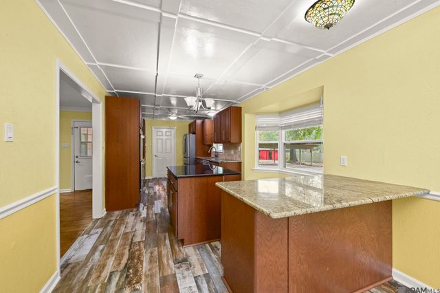 9310 Shady Bluff Dr, Central, LA 70818