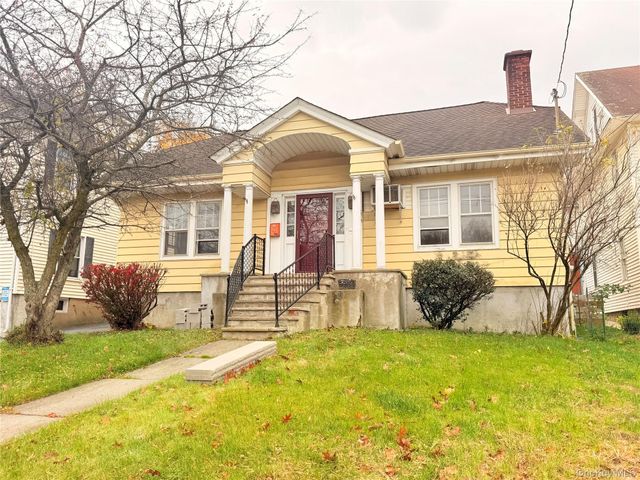 65 Monhagen Avenue, Middletown, NY 10940