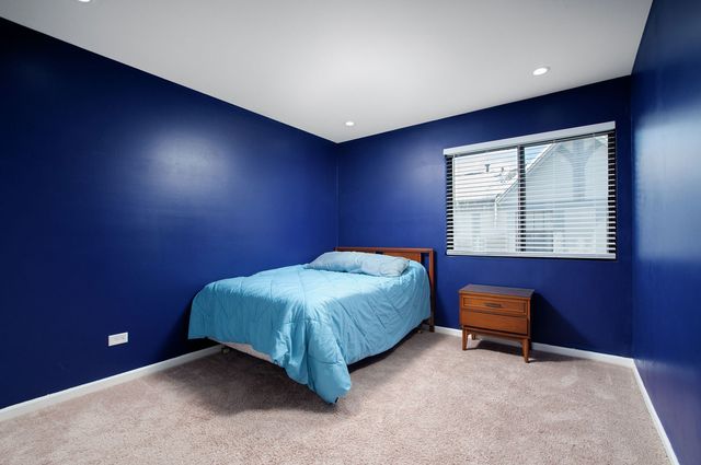 1342 Inverrary Lane 1342, Palatine, IL 60074