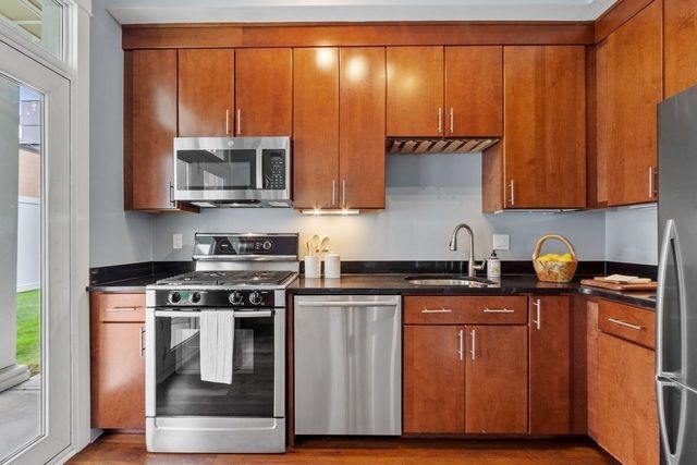 27 Wheeler St. 124, Cambridge, MA 02138