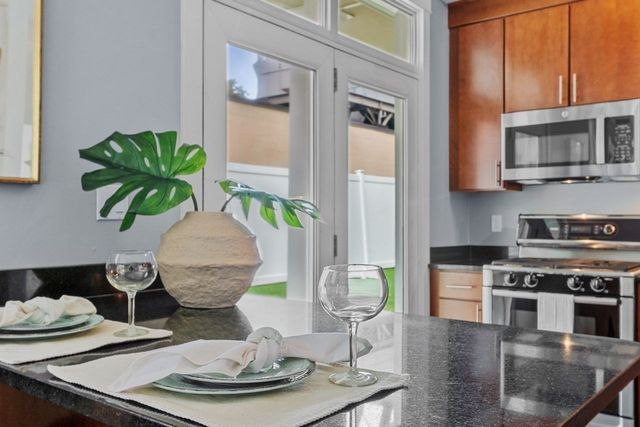 27 Wheeler St. 124, Cambridge, MA 02138
