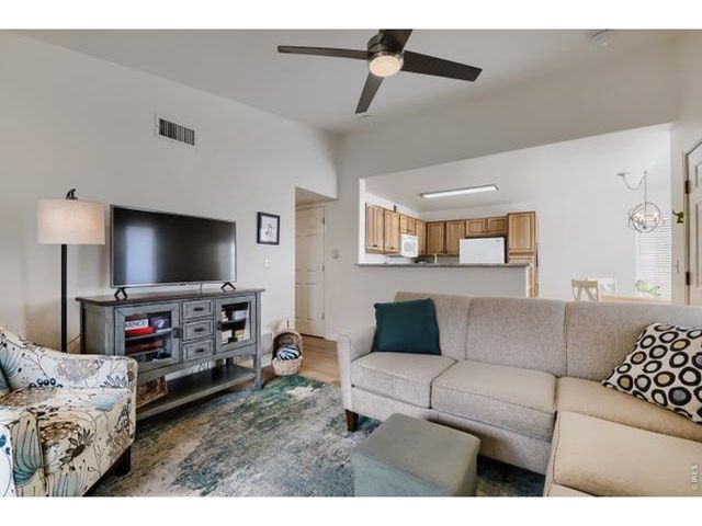 1080 Opal St 201, Broomfield, CO 80020