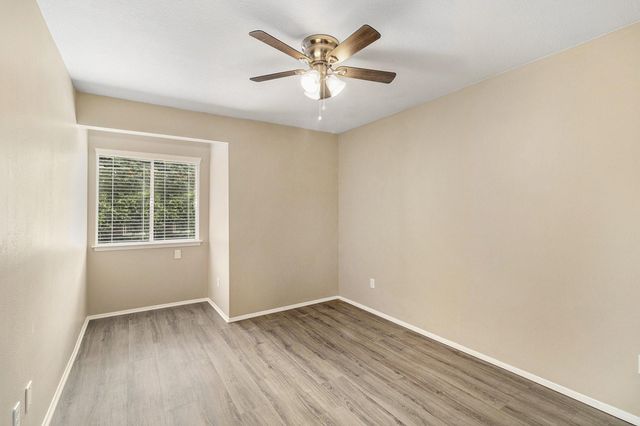 5115 Shady Gardens Drive, Houston, TX 77339