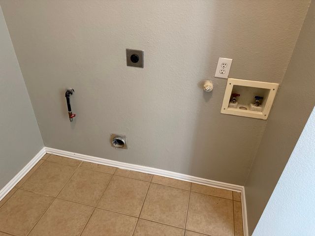 1329 Bent Tree Drive, Frisco, TX 75036