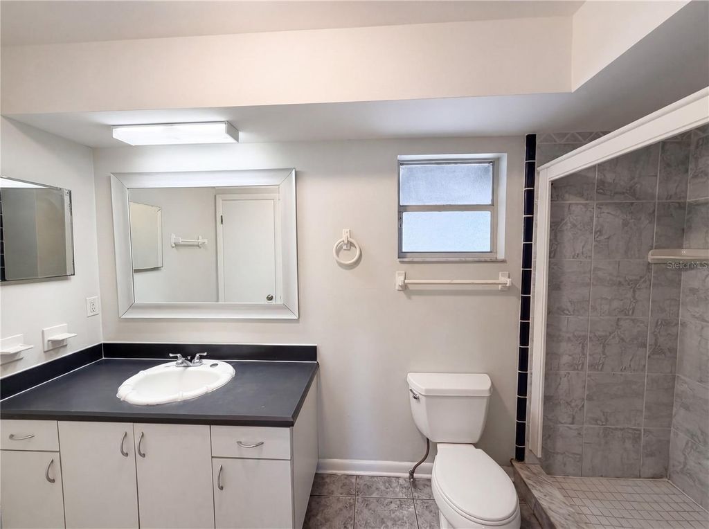 Image 16 of property listing at 4730 CARMEL STREET, Orlando, FL 32808