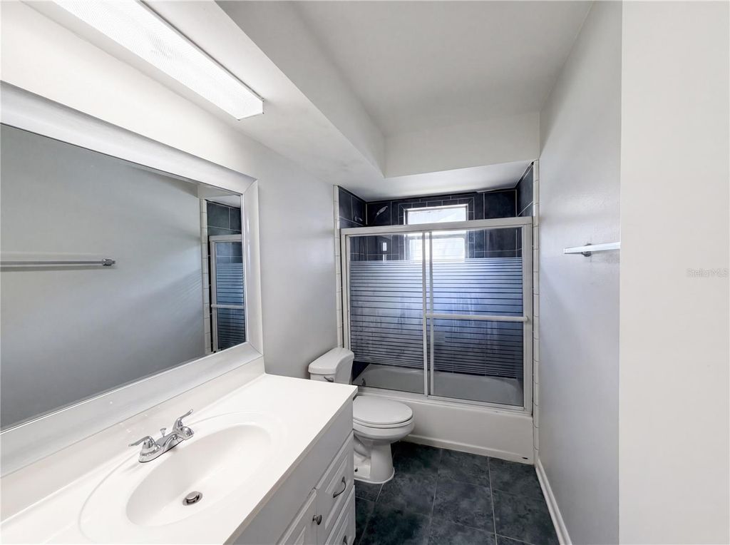Image 9 of property listing at 4730 CARMEL STREET, Orlando, FL 32808