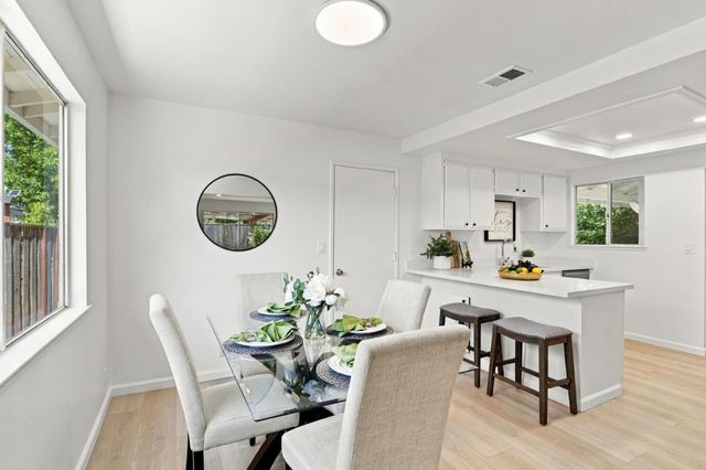 1662 Everglades Drive, Milpitas, CA 95035