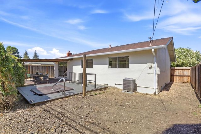 1662 Everglades Drive, Milpitas, CA 95035