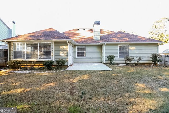 93 Gleneagles Way, Fayetteville, GA 30215