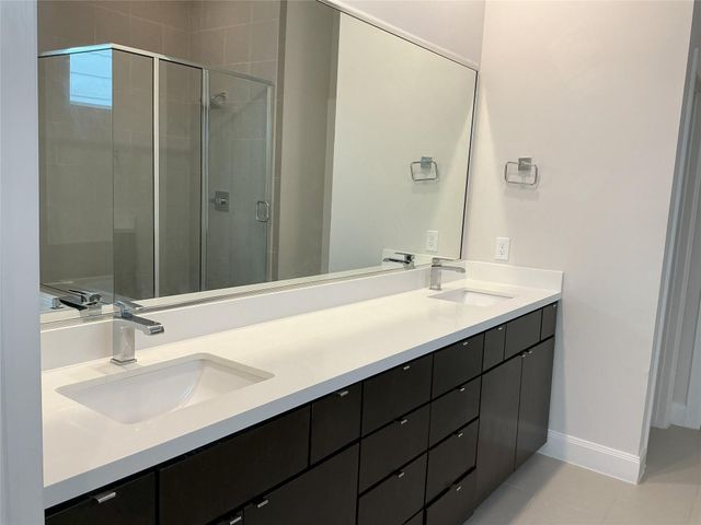 3123 Leeland Street, Houston, TX 77003