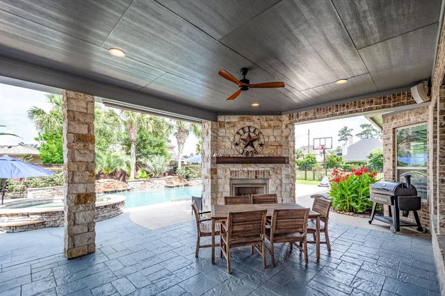 14111 Aspen Haze Lane, Humble, TX 77396