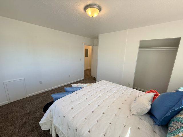 5256 S 2000 W, Roy, UT 84067
