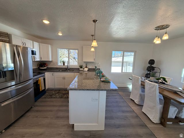 5256 S 2000 W, Roy, UT 84067