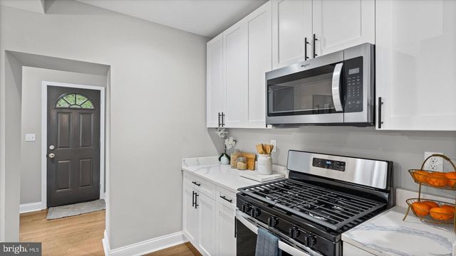 1633 RALWORTH RD, Baltimore, MD 21218