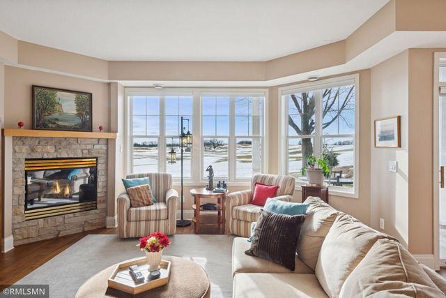 1197 Gallery Lane, Chaska, MN 55318