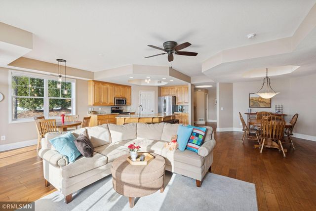 1197 Gallery Lane, Chaska, MN 55318