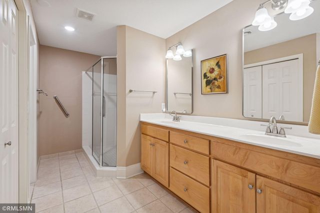 1197 Gallery Lane, Chaska, MN 55318