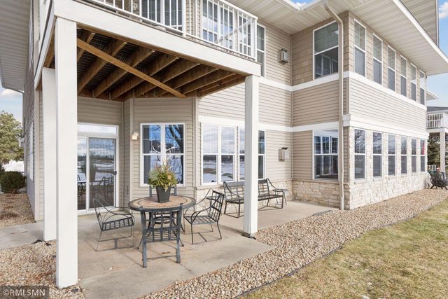 1197 Gallery Lane, Chaska, MN 55318