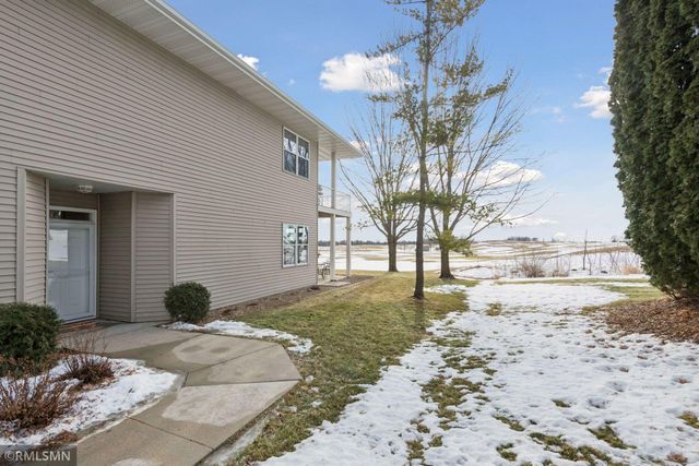 1197 Gallery Lane, Chaska, MN 55318