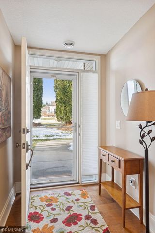 1197 Gallery Lane, Chaska, MN 55318