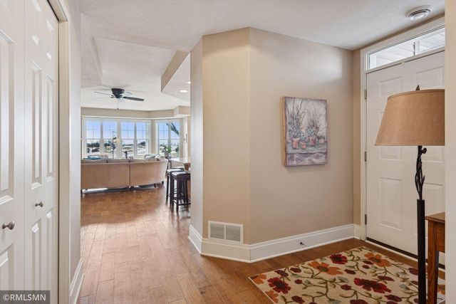 1197 Gallery Lane, Chaska, MN 55318