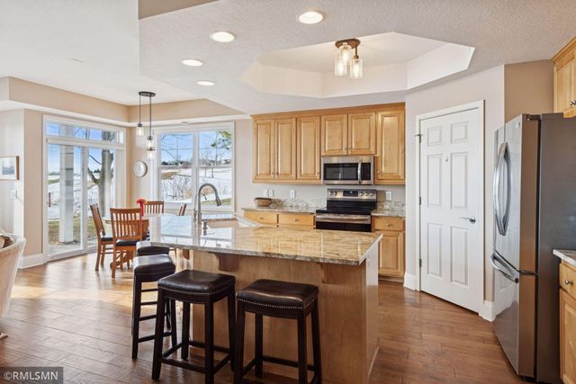 1197 Gallery Lane, Chaska, MN 55318