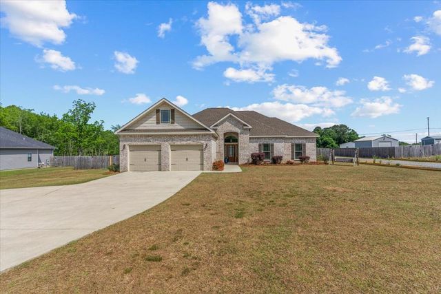 588 Rice Road, Taylor, AL 36301