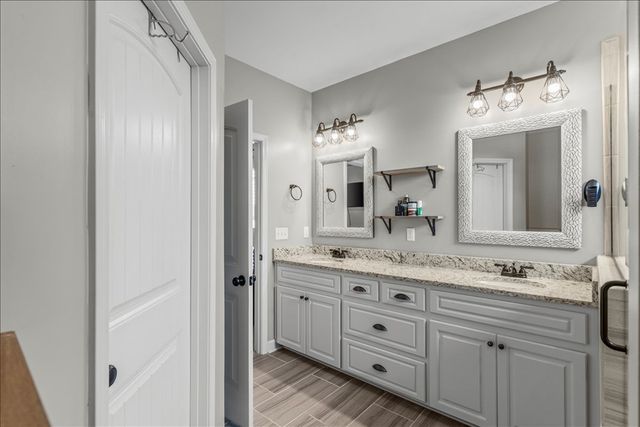 588 Rice Road, Taylor, AL 36301