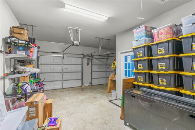 588 Rice Road, Taylor, AL 36301