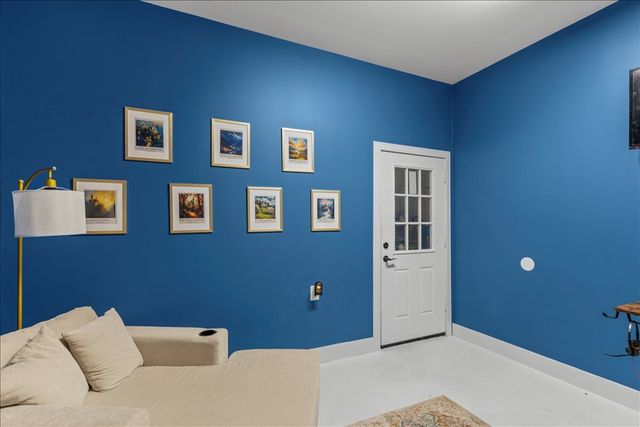 588 Rice Road, Taylor, AL 36301