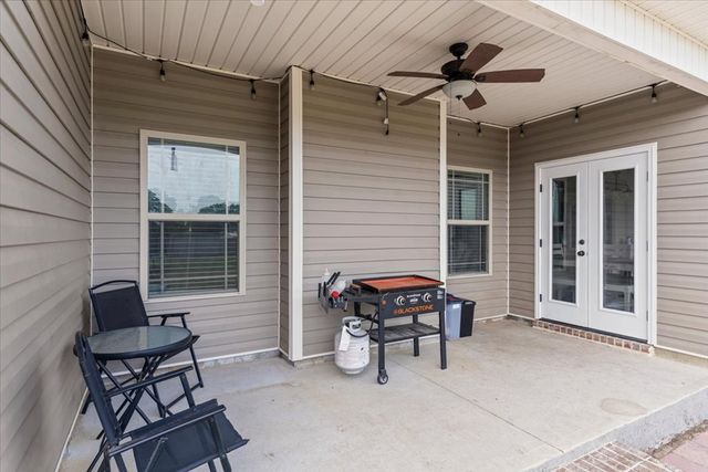 588 Rice Road, Taylor, AL 36301