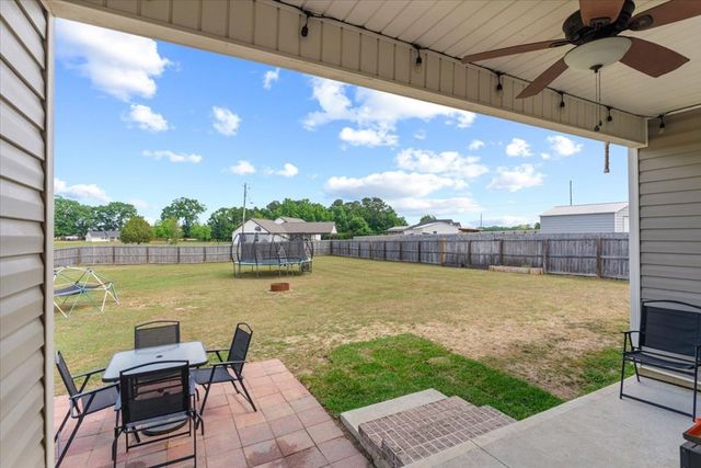 588 Rice Road, Taylor, AL 36301
