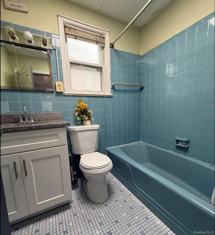 723 124th Street, College Point, NY 11356