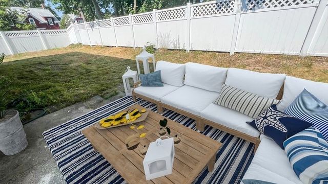 4 Lake St, Braintree, MA 02184