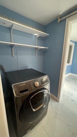 4 Lake St, Braintree, MA 02184