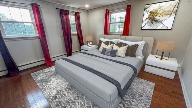 4 Lake St, Braintree, MA 02184