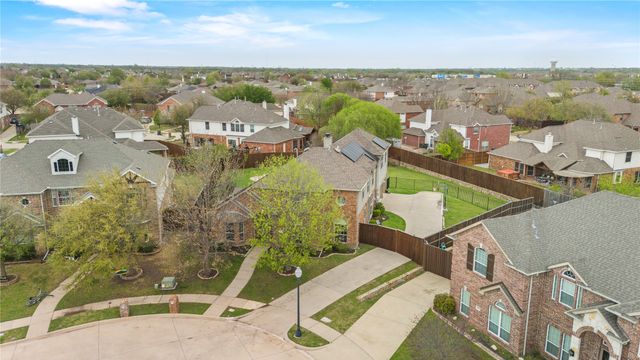 613 Windward Drive, Murphy, TX 75094