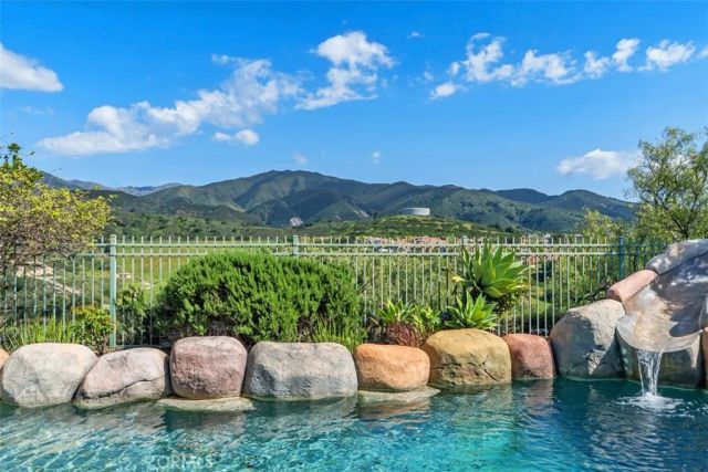 2 Muirfield, Rancho Santa Margarita, CA 92679