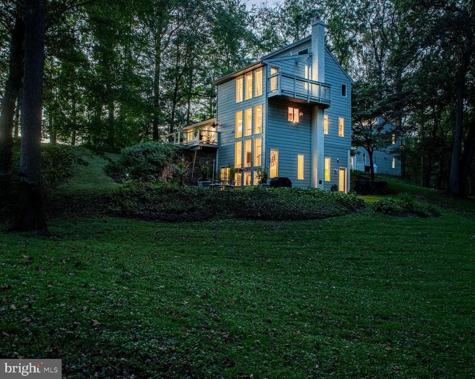 309 GROUND HOG COLLEGE RD, West Chester, PA 19382