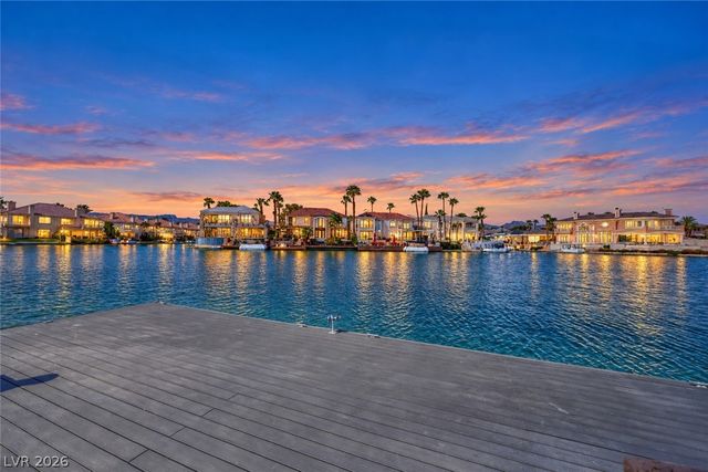 3111 Lido Isle Court, Las Vegas, NV 89117