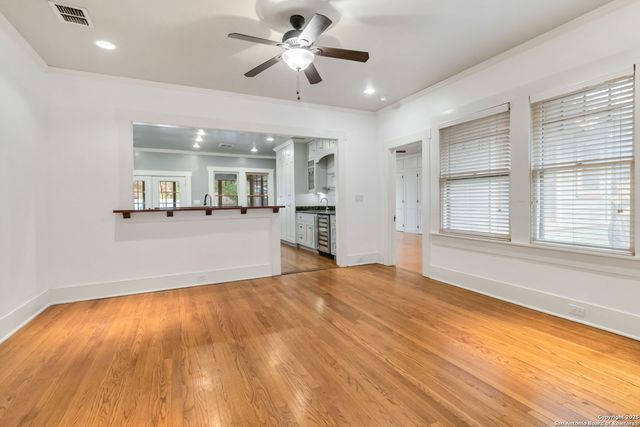 211 lindell, San Antonio, TX 78212