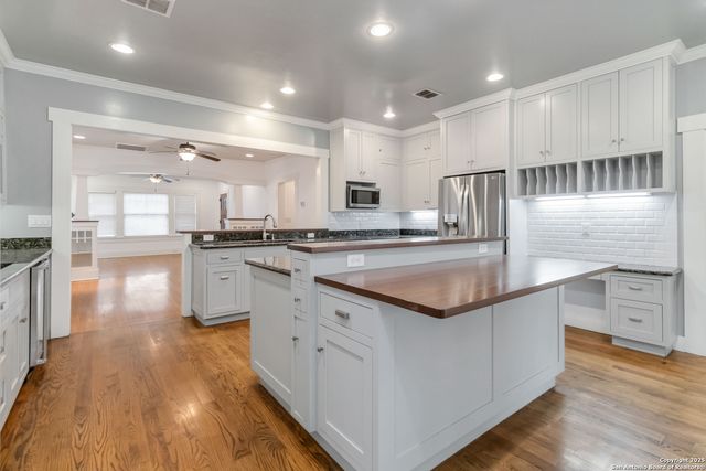 211 lindell, San Antonio, TX 78212