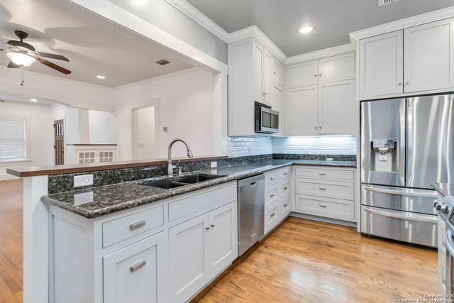 211 lindell, San Antonio, TX 78212