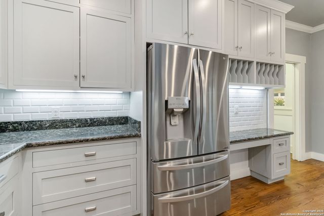 211 lindell, San Antonio, TX 78212